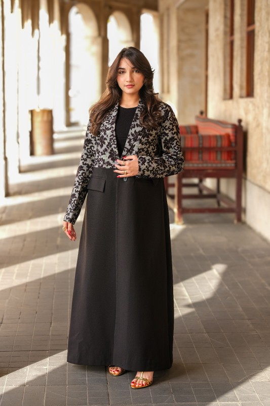 Coat Model – With Half-Body Print Fabric